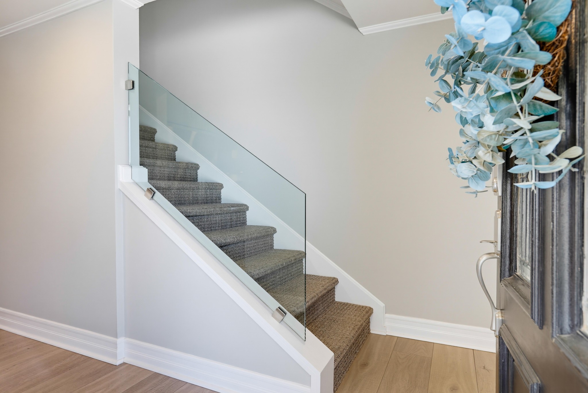 Virtual tour photo 9 of 92 for 5482 Park Ave