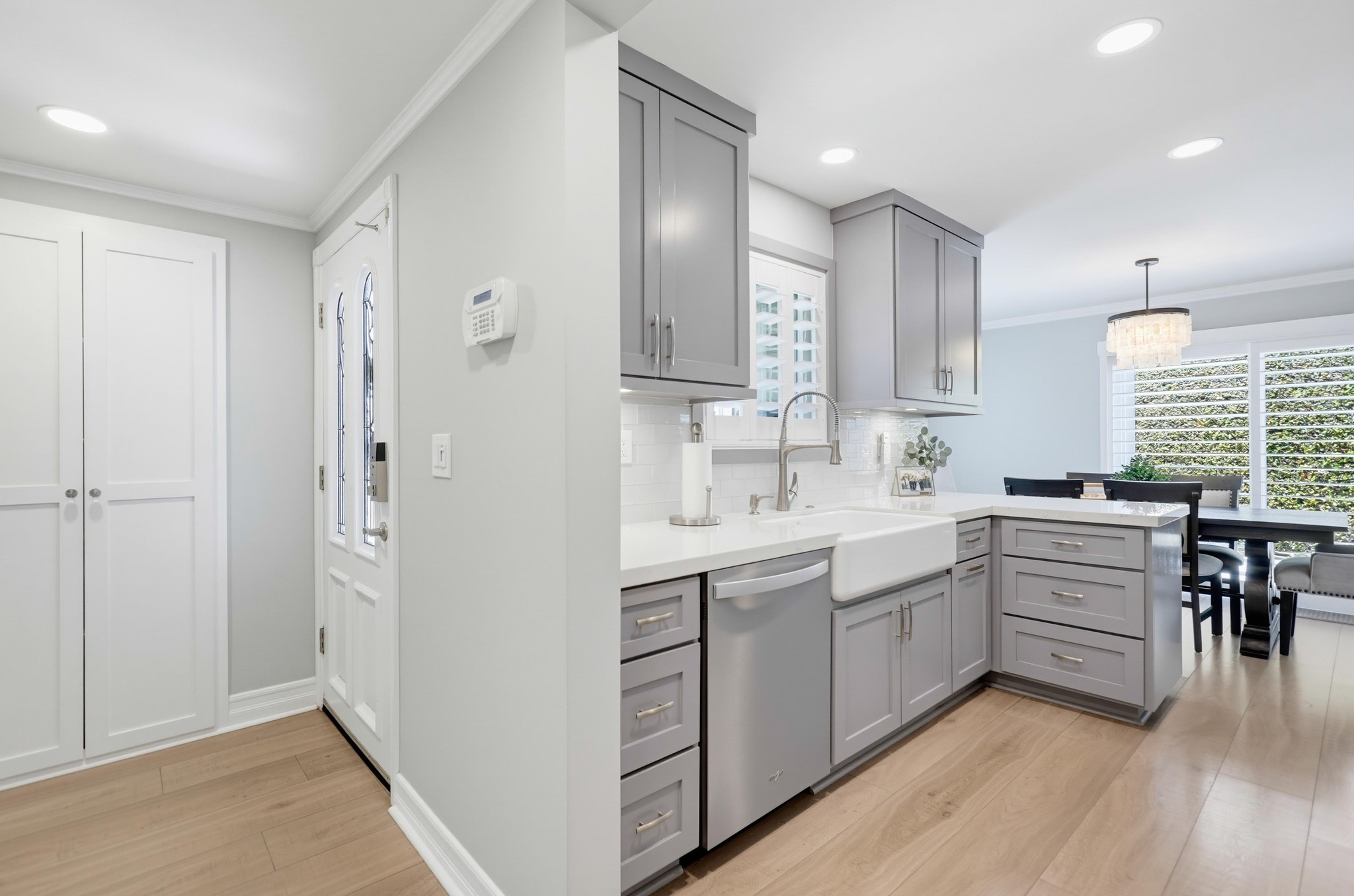 Virtual tour photo 30 of 92 for 5482 Park Ave