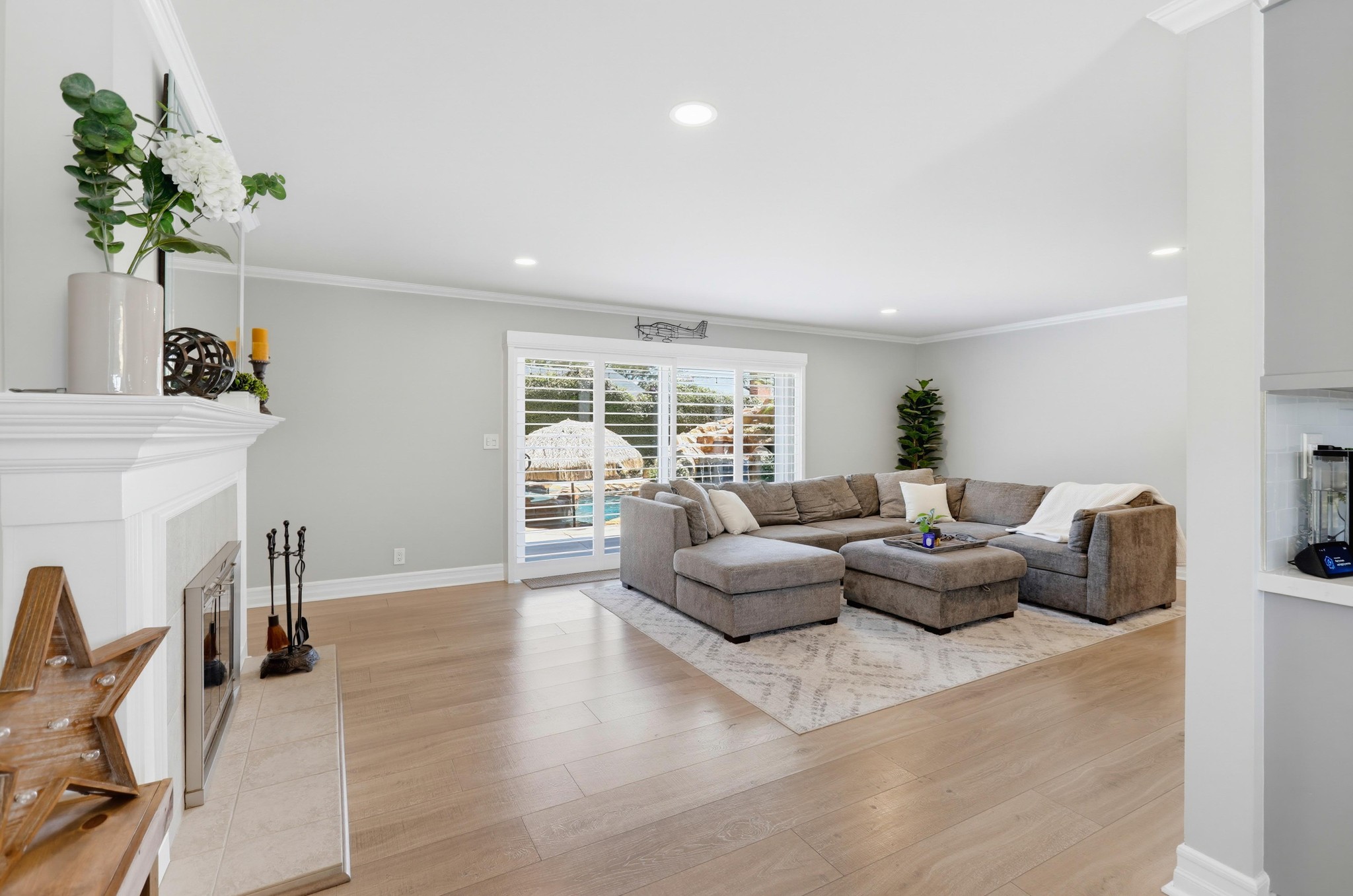 Virtual tour photo 40 of 92 for 5482 Park Ave