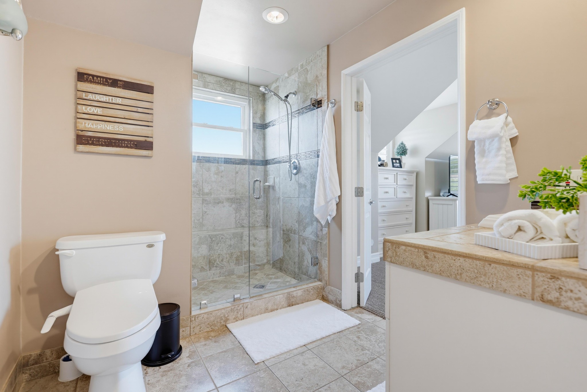 Virtual tour photo 54 of 92 for 5482 Park Ave