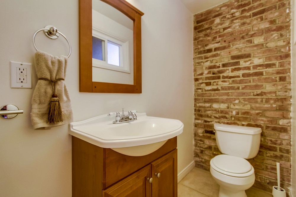 Virtual tour photo 22 of 61 for 5484 Redding Rd