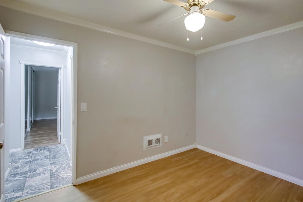 Virtual tour photo 20 of 27 for 5493 Adobe Falls Rd UNIT 7