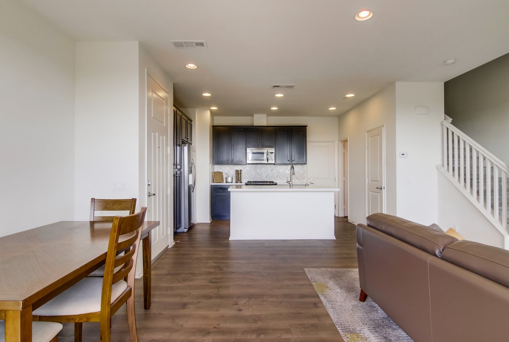 Virtual tour photo 15 of 62 for 5497 San Roberto