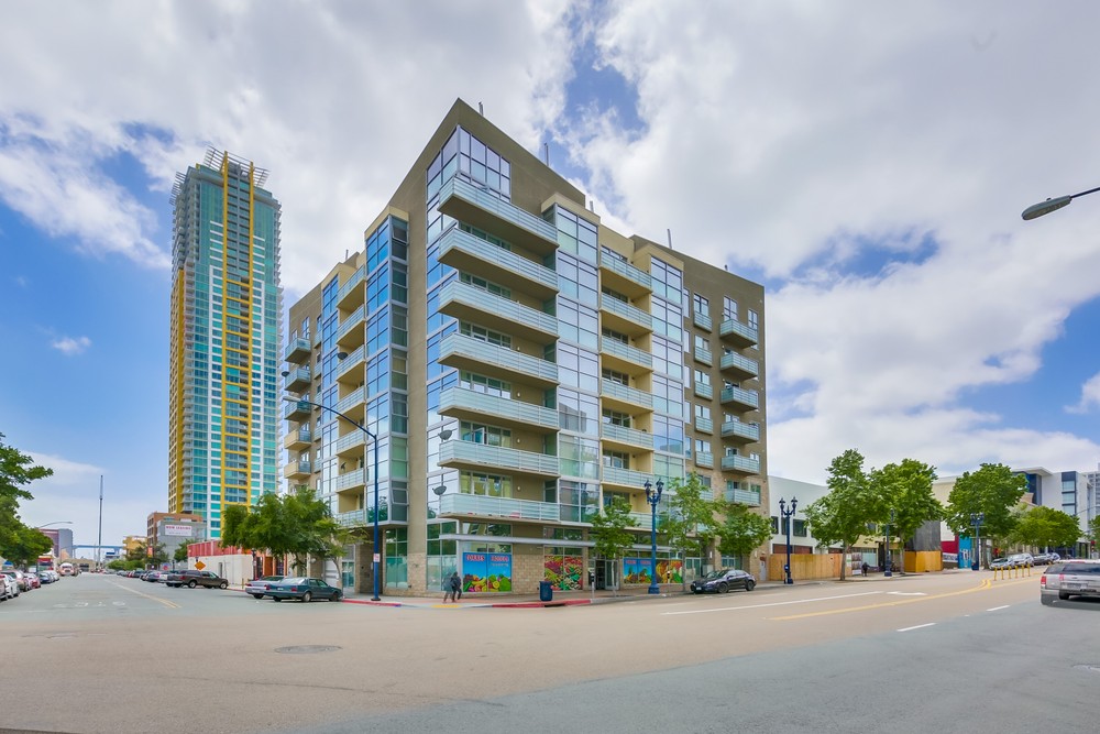 Virtual tour photo 3 of 29 for 550 15th St #601