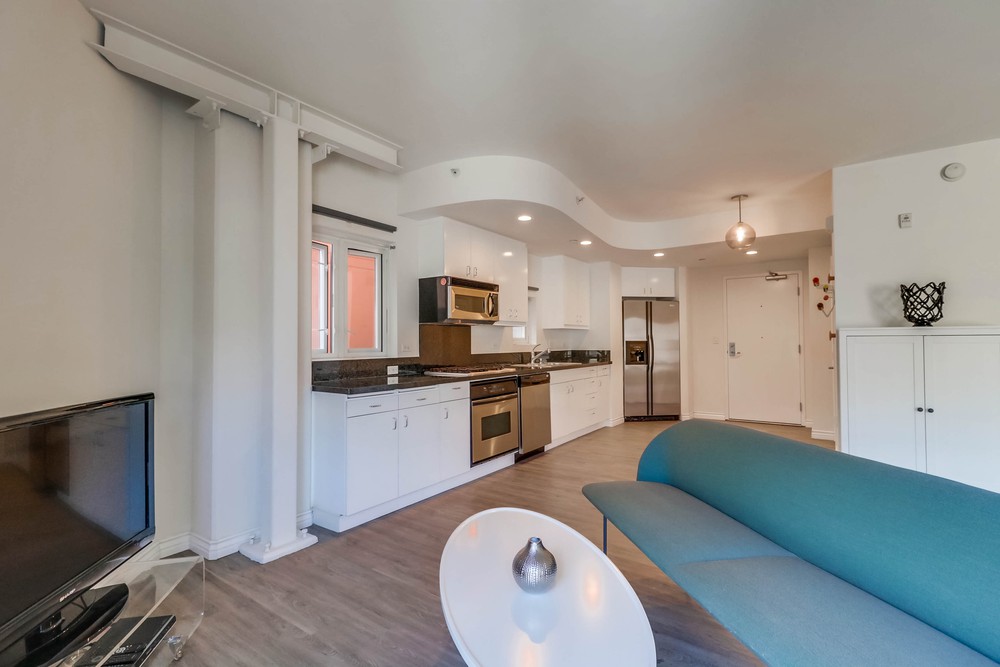 Virtual tour photo 9 of 26 for 550 15th St