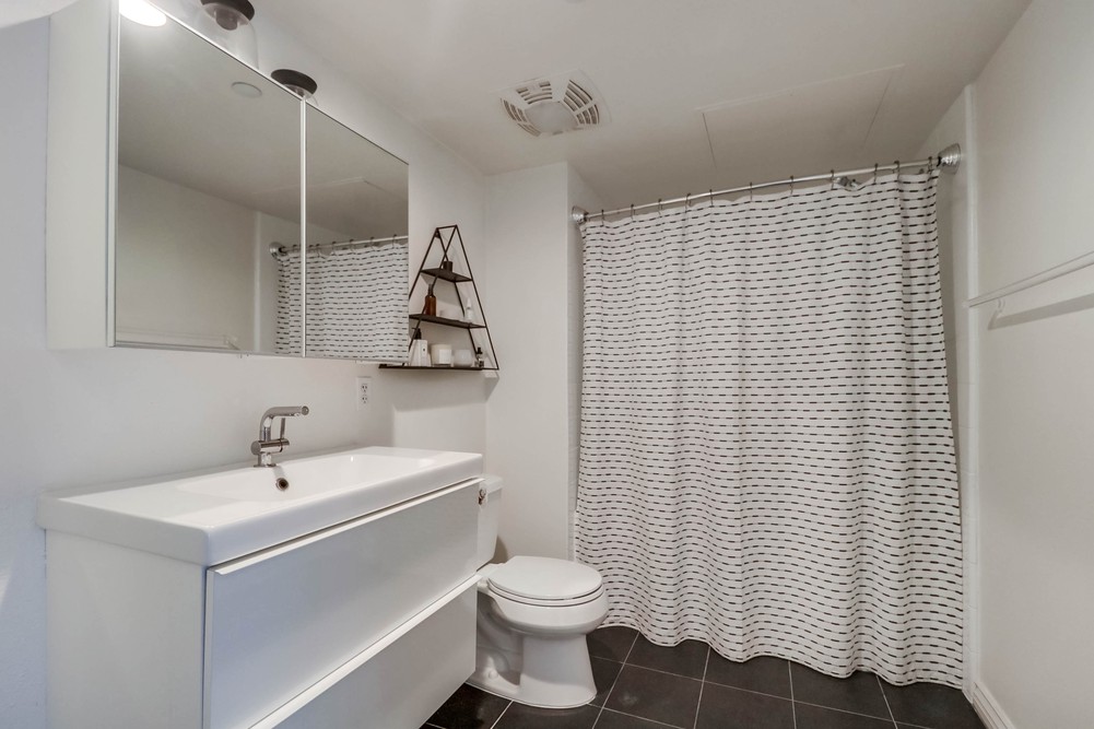 Virtual tour photo 20 of 26 for 550 15th St