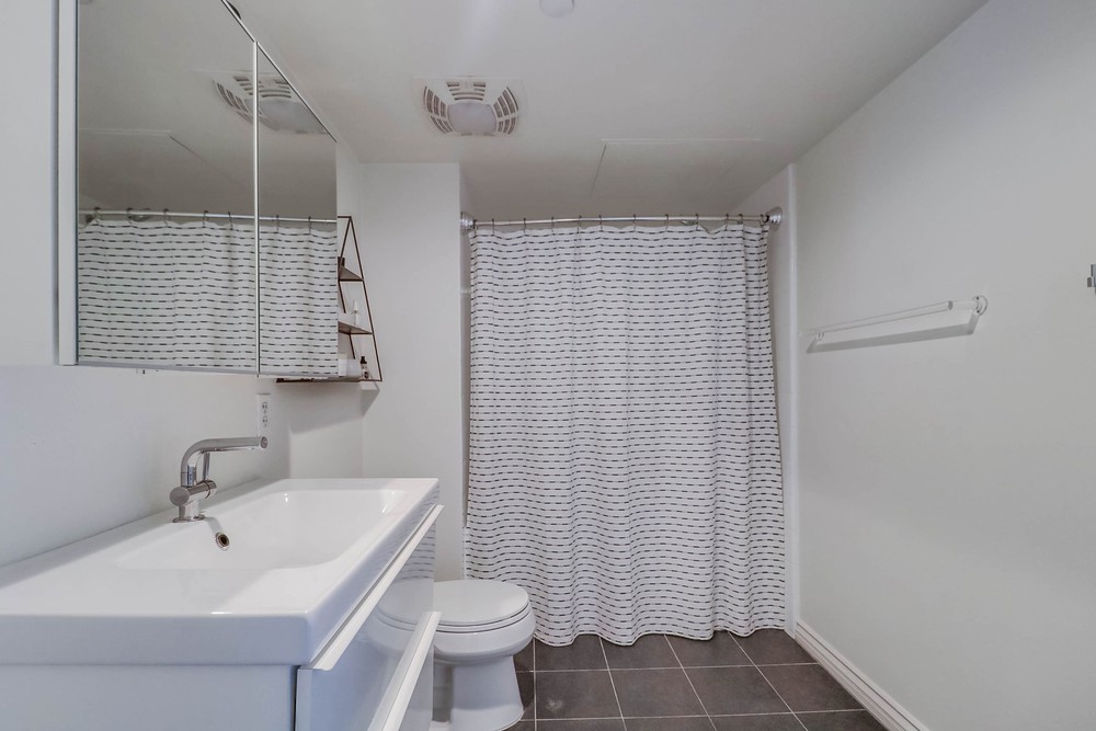 Virtual tour photo 21 of 26 for 550 15th St