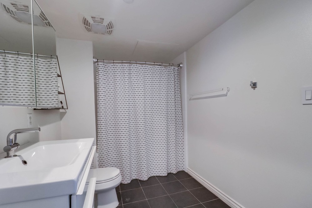Virtual tour photo 22 of 26 for 550 15th St