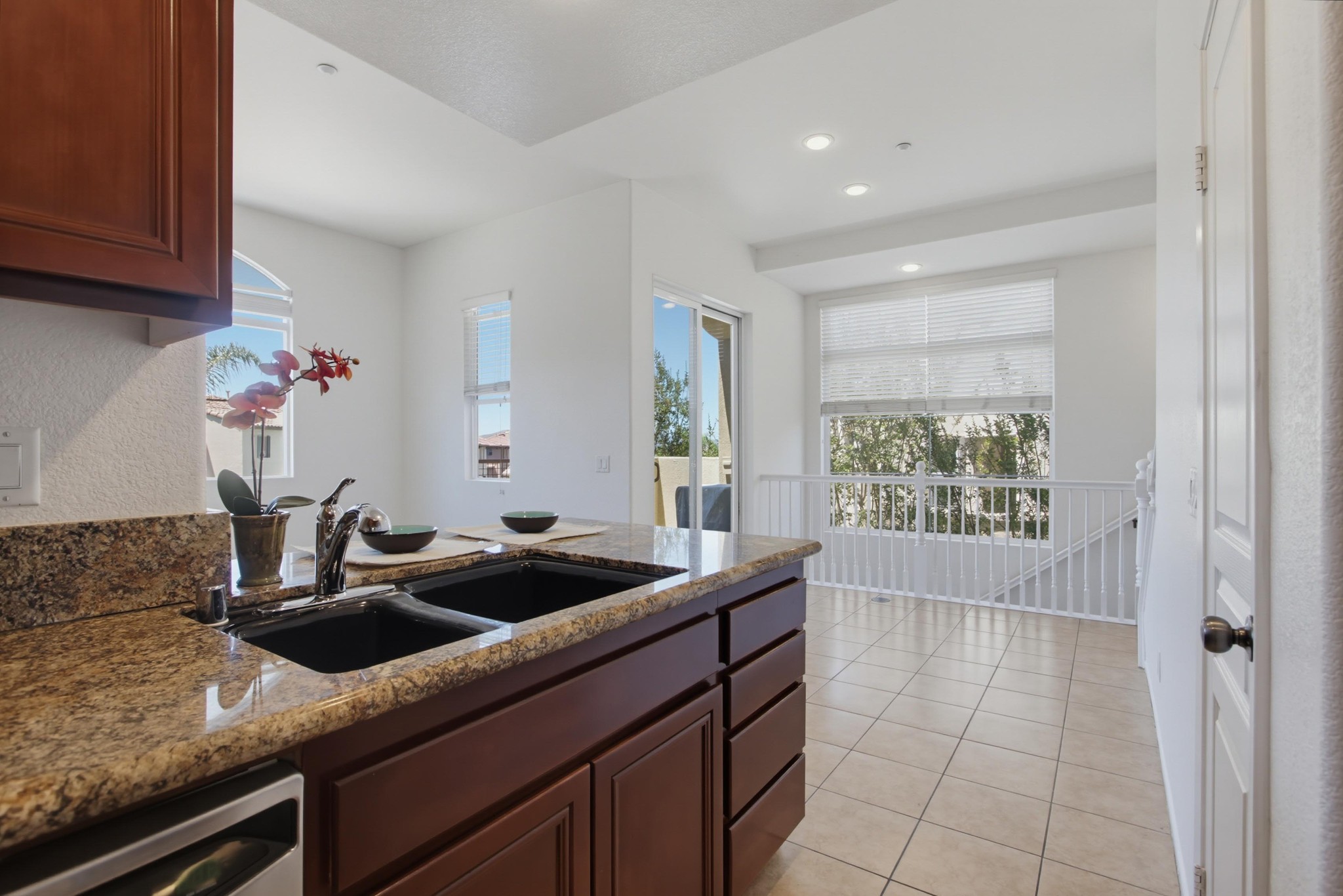 Virtual tour photo 13 of 47 for 550 Almond Rd