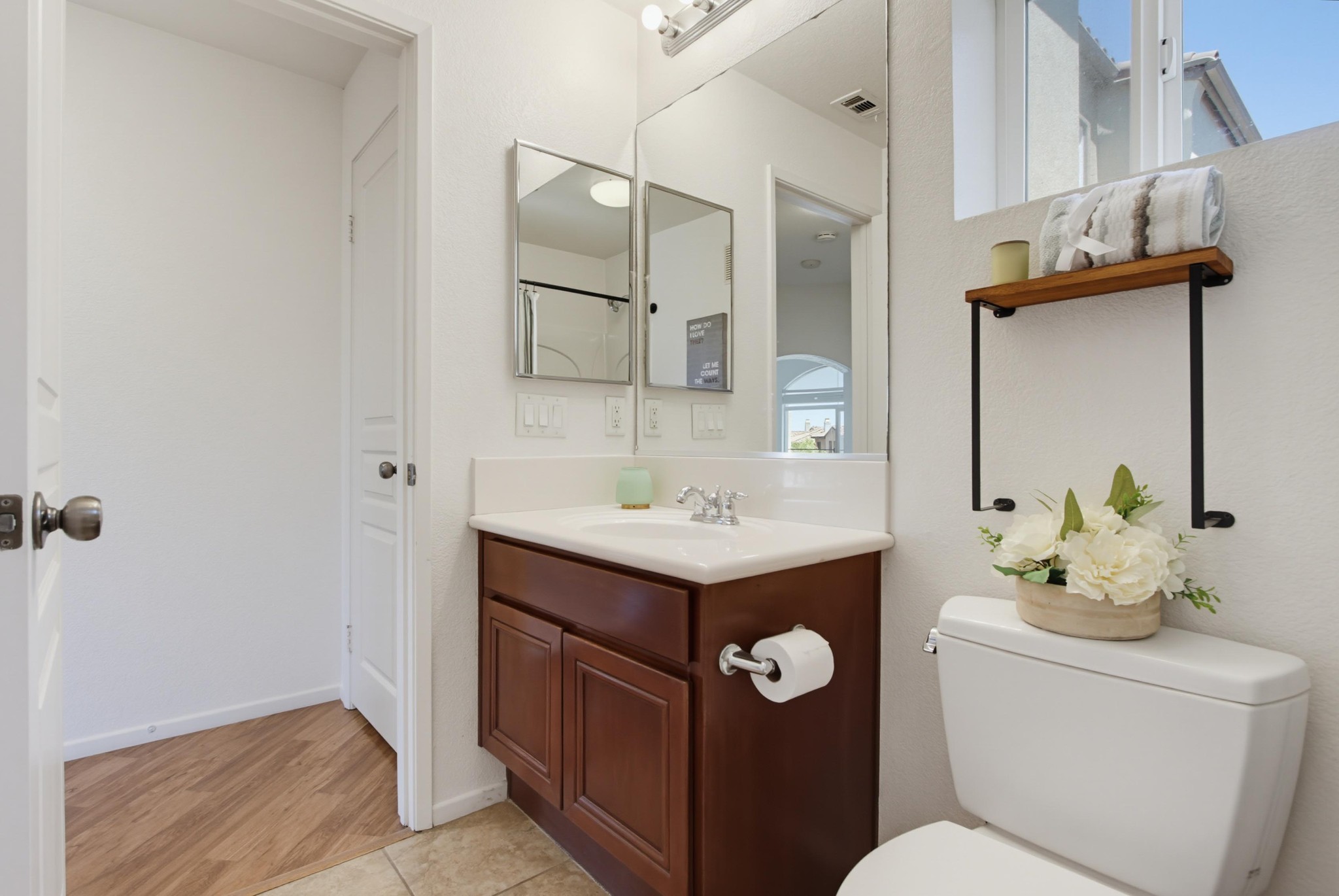 Virtual tour photo 23 of 47 for 550 Almond Rd