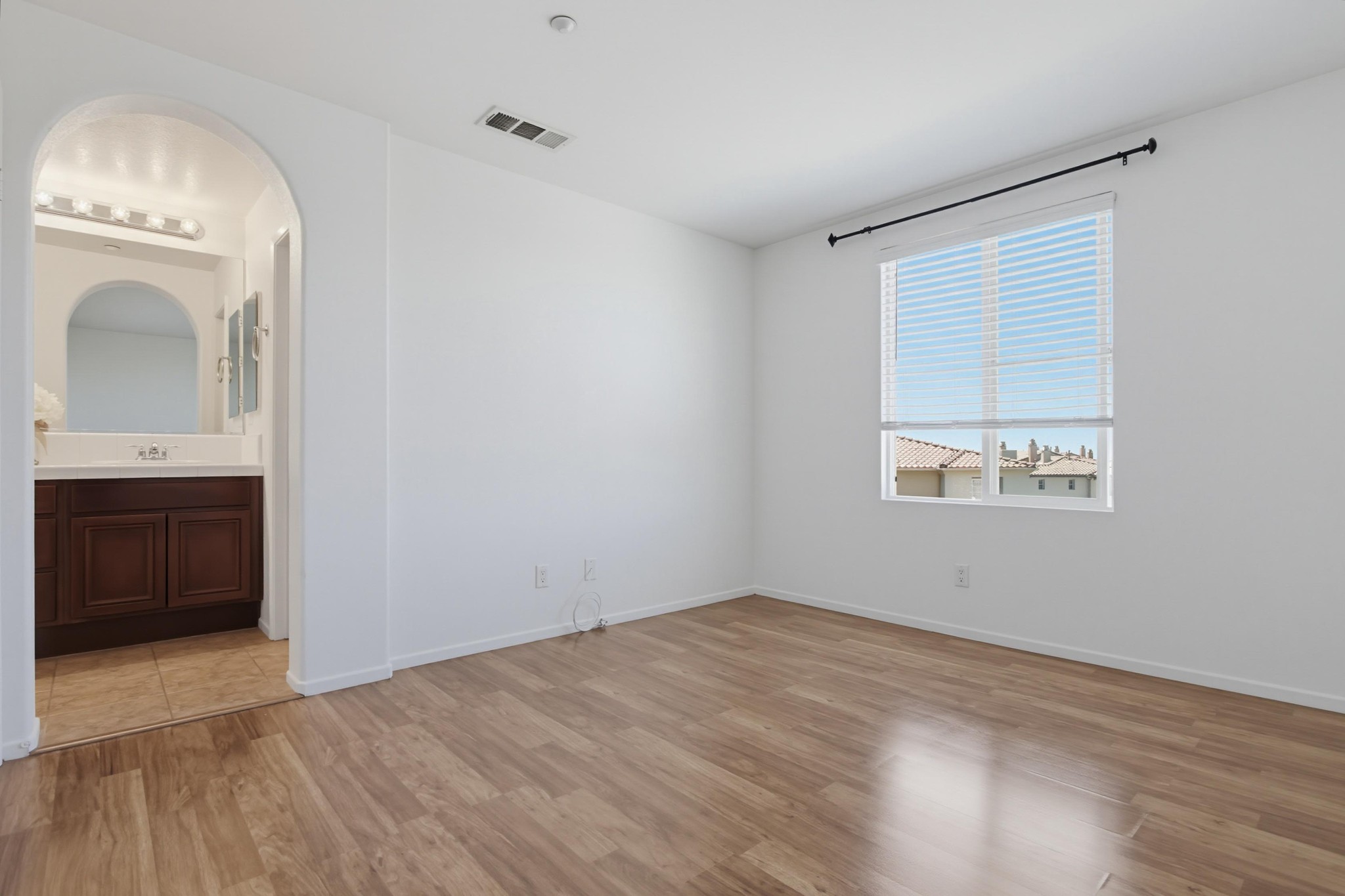 Virtual tour photo 30 of 47 for 550 Almond Rd