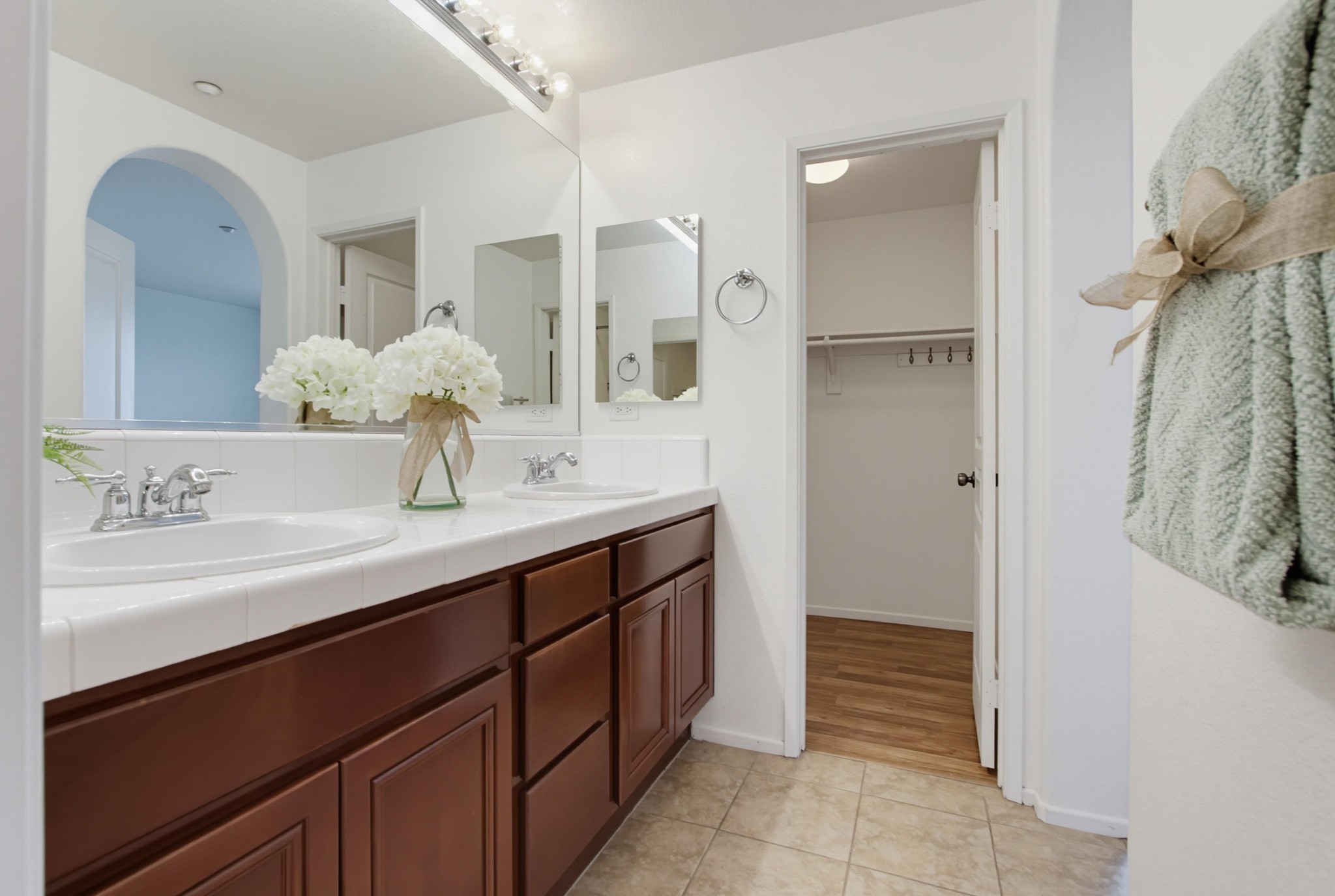 Virtual tour photo 34 of 47 for 550 Almond Rd