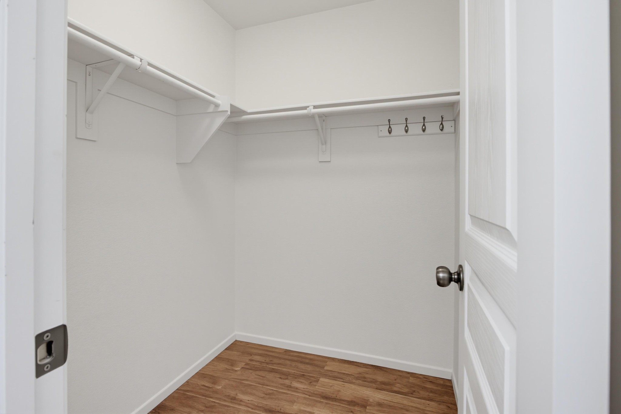 Virtual tour photo 35 of 47 for 550 Almond Rd