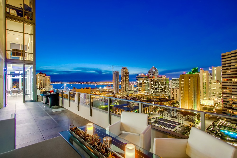 Virtual tour photo 22 of 81 for 550 Front St #2103