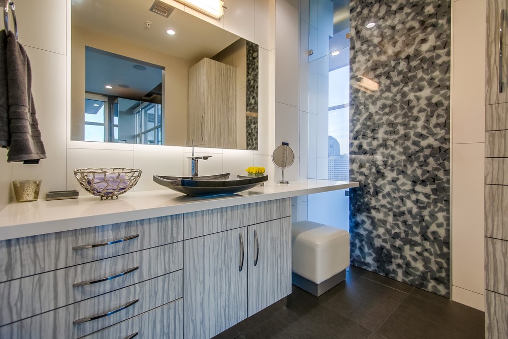 Virtual tour photo 56 of 81 for 550 Front St #2103