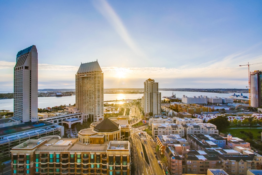 Virtual tour photo 80 of 81 for 550 Front St #2103