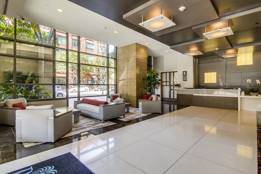 Virtual tour photo 6 of 63 for 550 Front St #2203