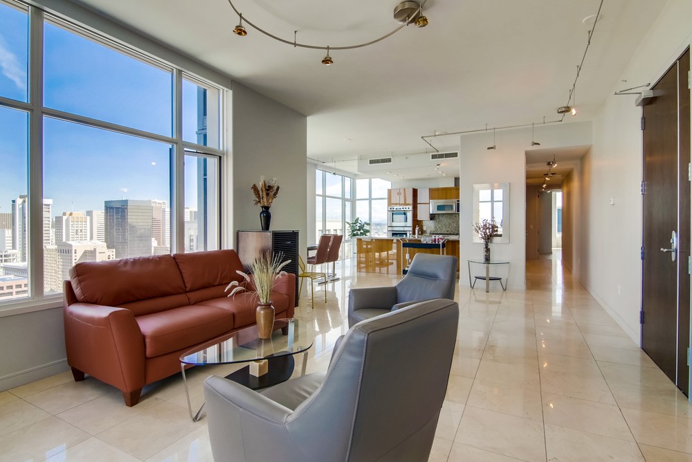 Virtual tour photo 13 of 63 for 550 Front St #2203