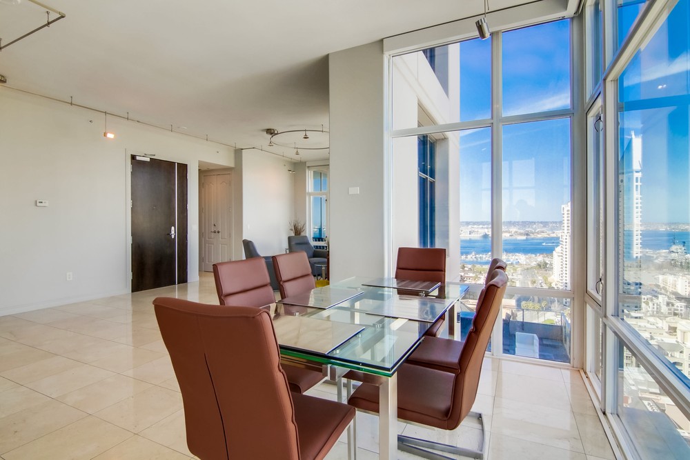 Virtual tour photo 22 of 63 for 550 Front St #2203