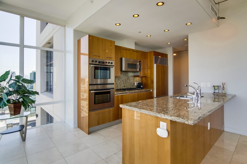 Virtual tour photo 24 of 63 for 550 Front St #2203