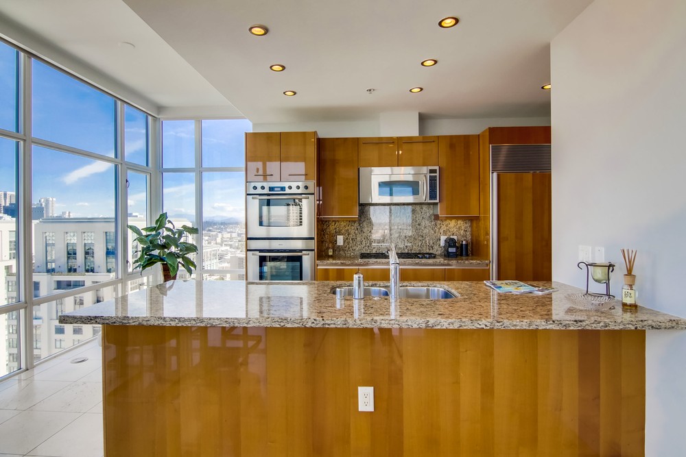 Virtual tour photo 26 of 63 for 550 Front St #2203