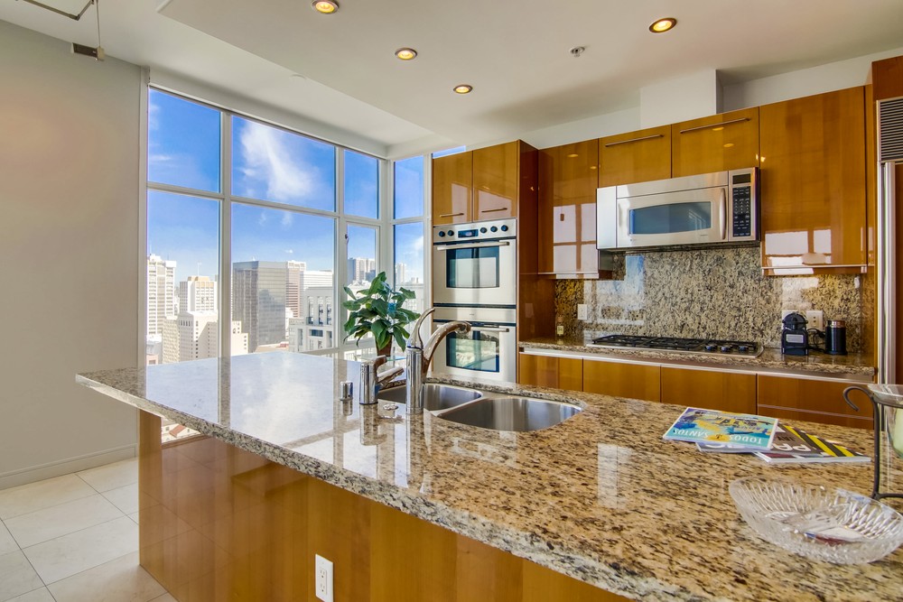 Virtual tour photo 28 of 63 for 550 Front St #2203