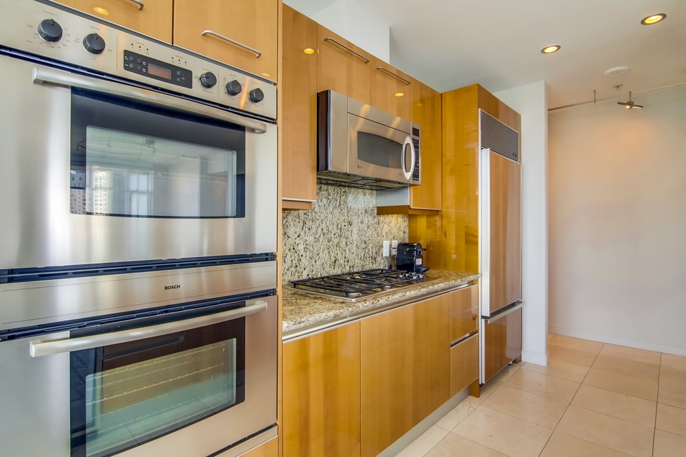 Virtual tour photo 31 of 63 for 550 Front St #2203