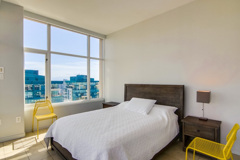 Virtual tour photo 41 of 63 for 550 Front St #2203