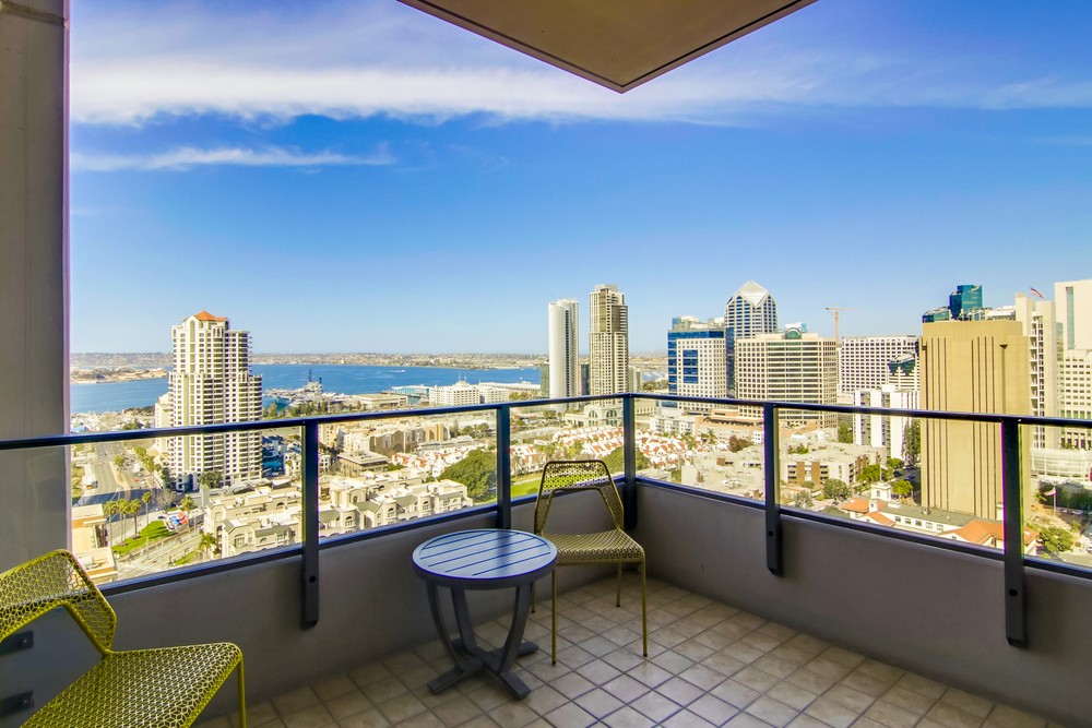 Virtual tour photo 51 of 63 for 550 Front St #2203