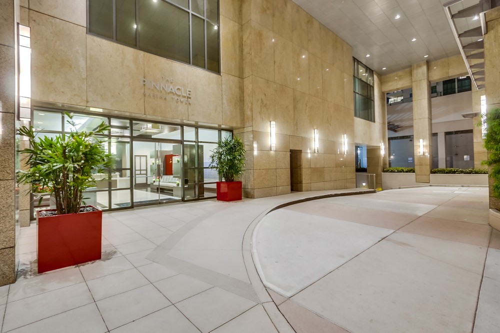 Virtual tour photo 9 of 115 for 550 Front St #2801