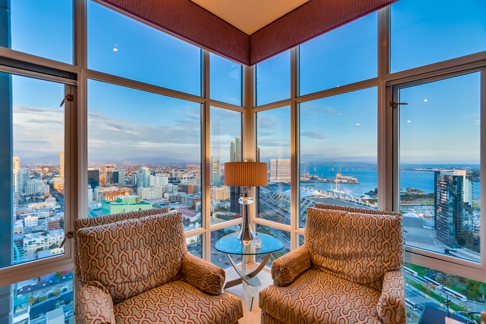 Virtual tour photo 40 of 115 for 550 Front St #2801