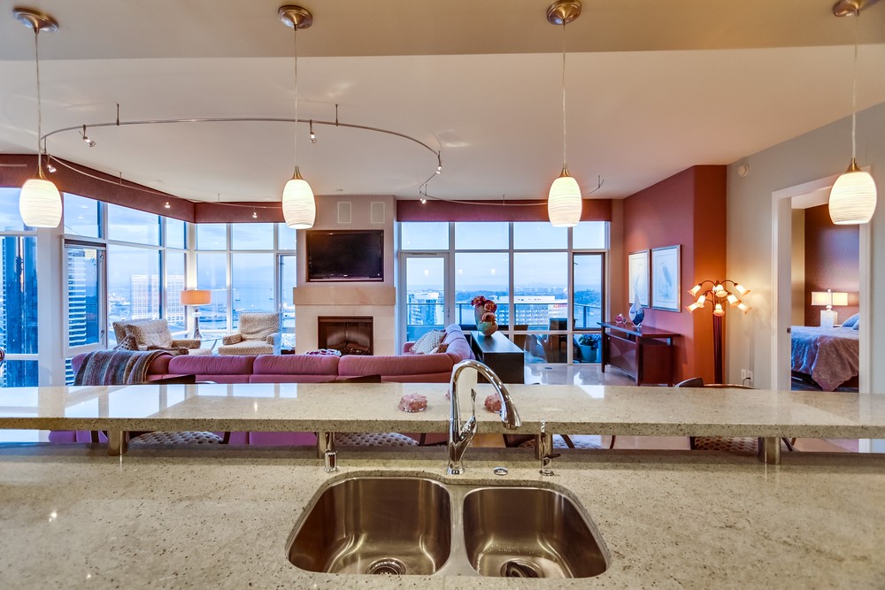 Virtual tour photo 56 of 115 for 550 Front St #2801