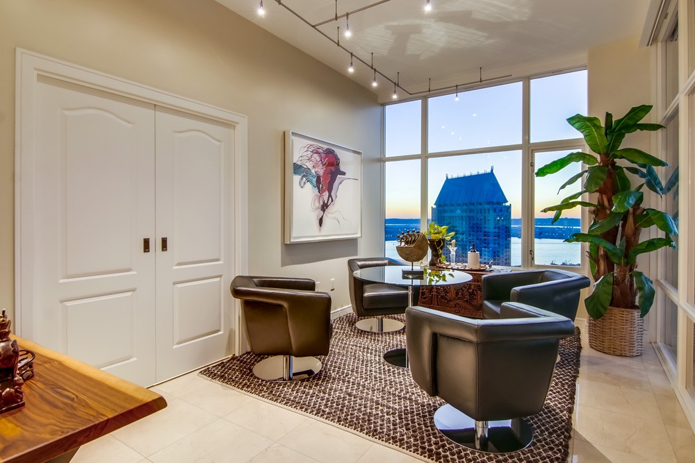 Virtual tour photo 13 of 56 for 550 Front St #2903