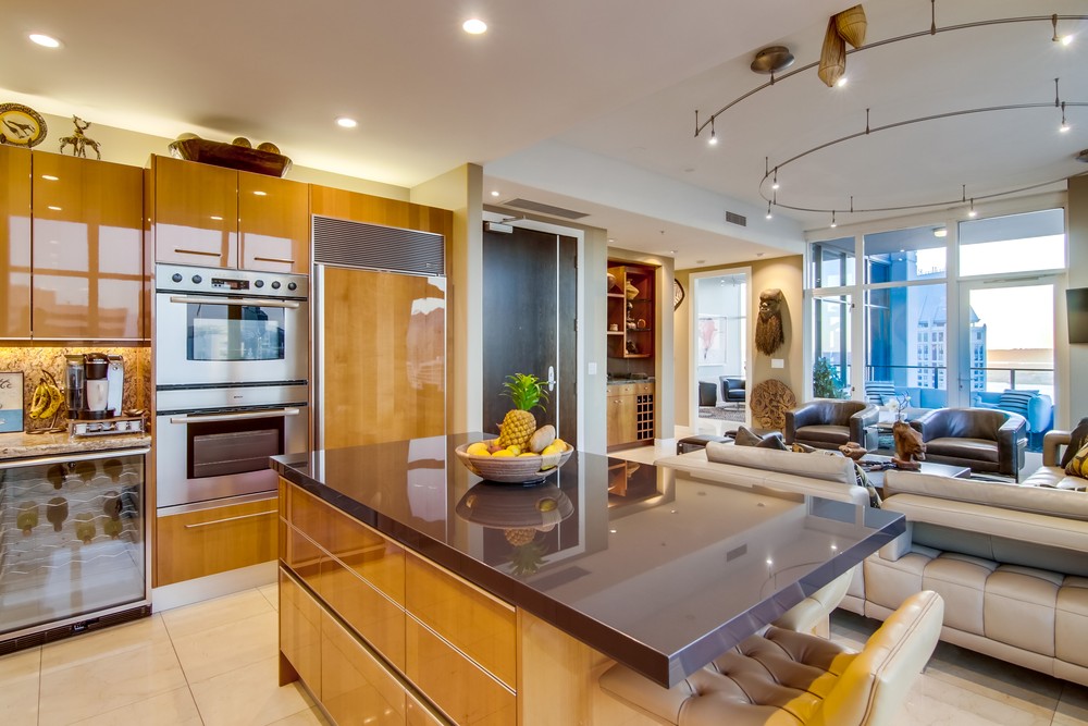 Virtual tour photo 21 of 56 for 550 Front St #2903