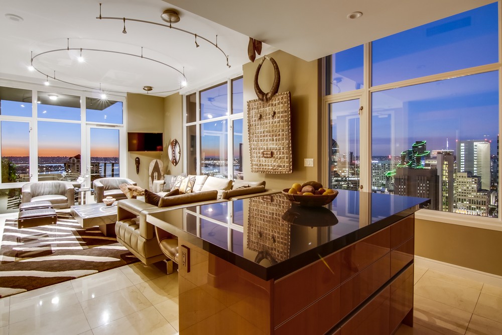 Virtual tour photo 23 of 56 for 550 Front St #2903
