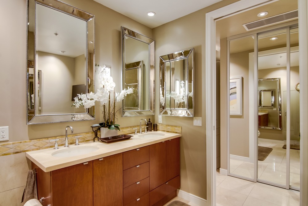Virtual tour photo 41 of 56 for 550 Front St #2903