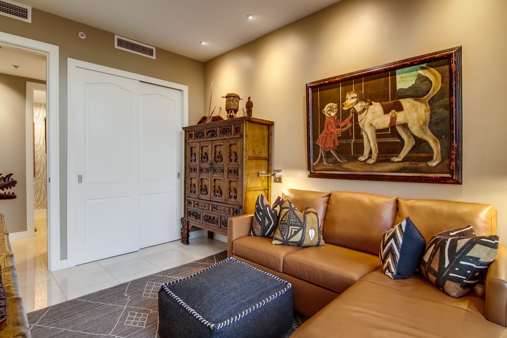 Virtual tour photo 45 of 56 for 550 Front St #2903