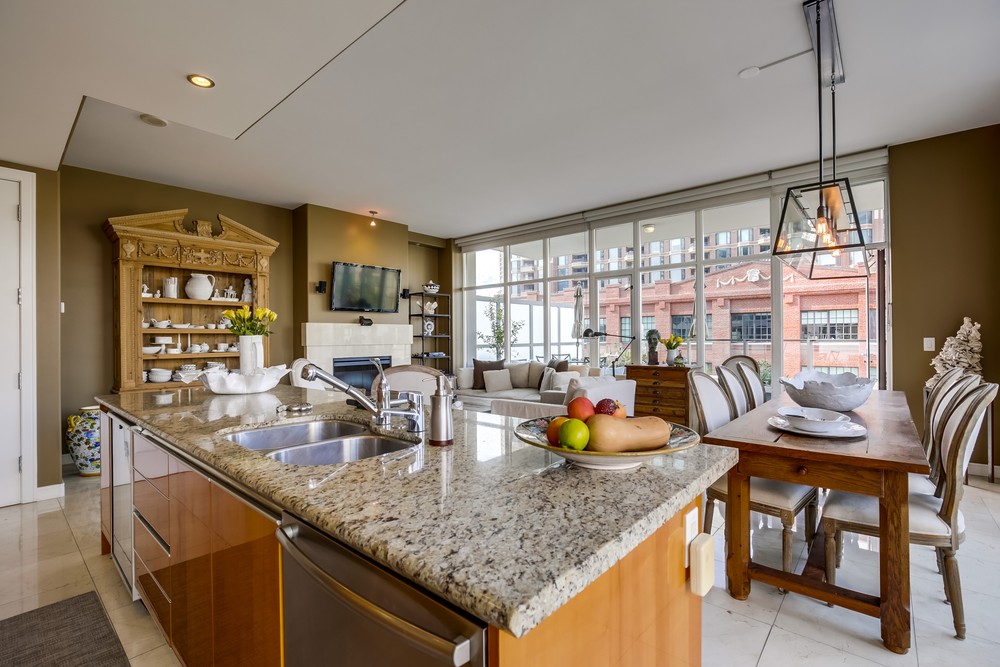 Virtual tour photo 22 of 56 for 550 Front St #305