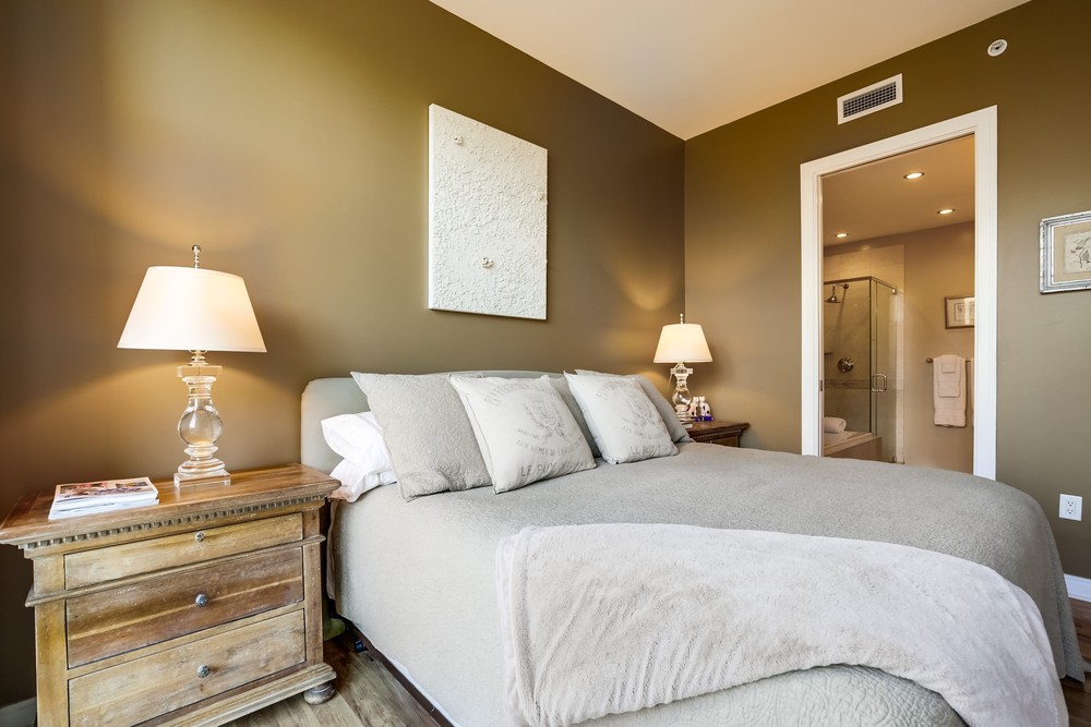 Virtual tour photo 40 of 56 for 550 Front St #305