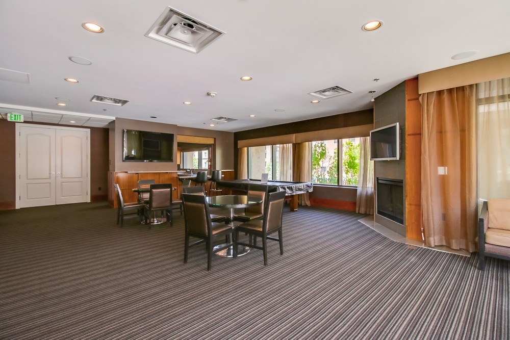 Virtual tour photo 49 of 56 for 550 Front St #305