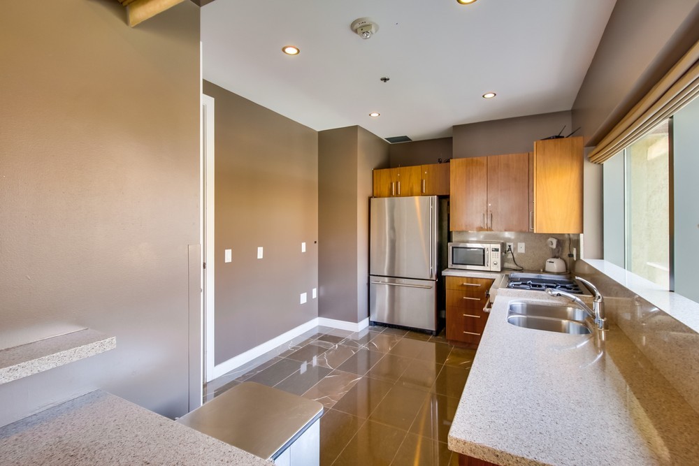 Virtual tour photo 50 of 56 for 550 Front St #305