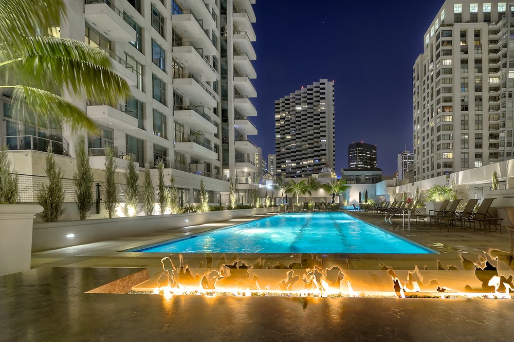 Virtual tour photo 55 of 56 for 550 Front St #305