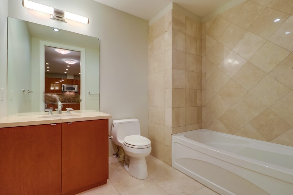 Virtual tour photo 24 of 75 for 550 Front St Unit 2402