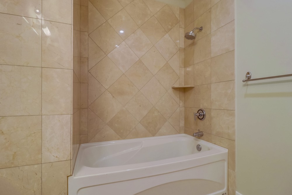 Virtual tour photo 25 of 75 for 550 Front St Unit 2402