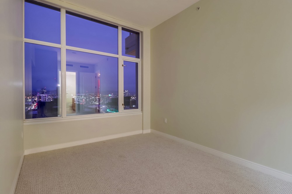Virtual tour photo 30 of 75 for 550 Front St Unit 2402