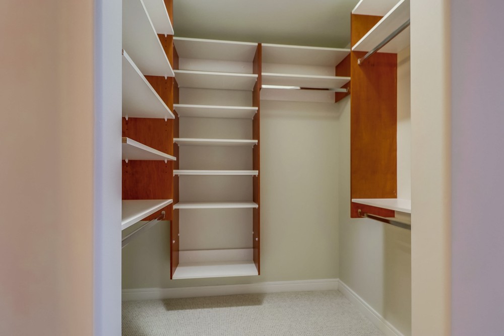 Virtual tour photo 35 of 75 for 550 Front St Unit 2402