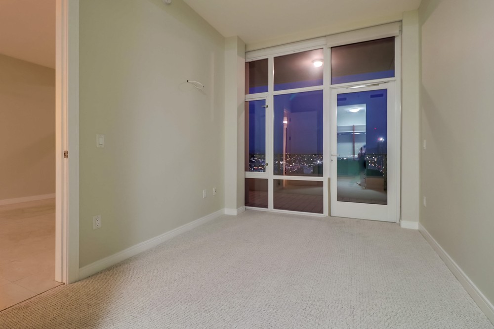 Virtual tour photo 36 of 75 for 550 Front St Unit 2402