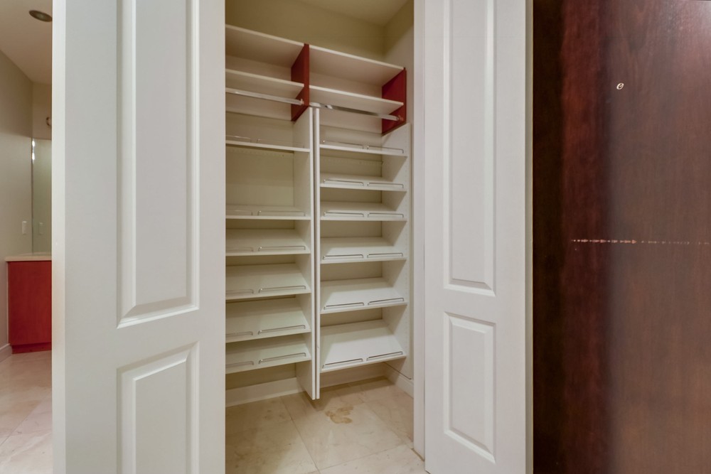 Virtual tour photo 42 of 75 for 550 Front St Unit 2402