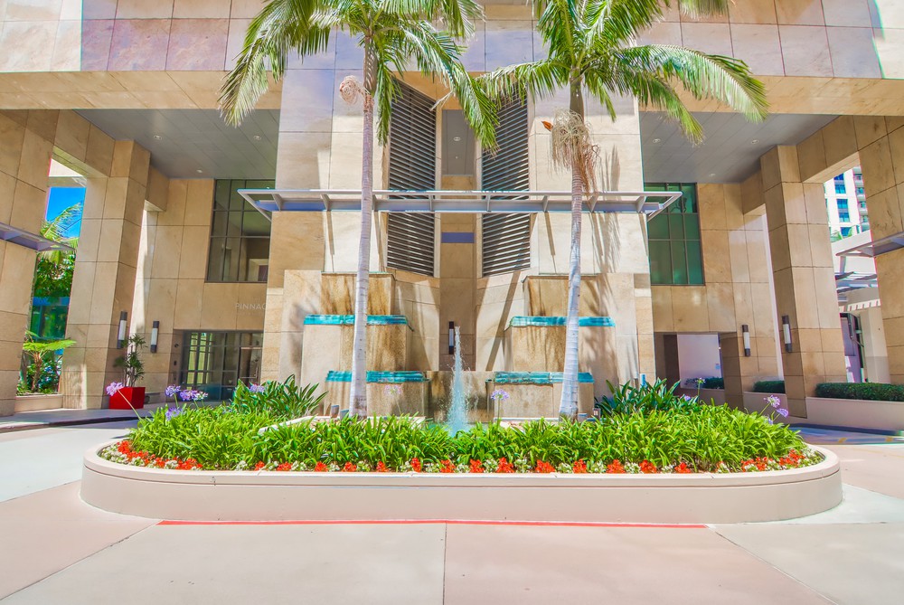 Virtual tour photo 7 of 63 for 550 Front St Unit 807