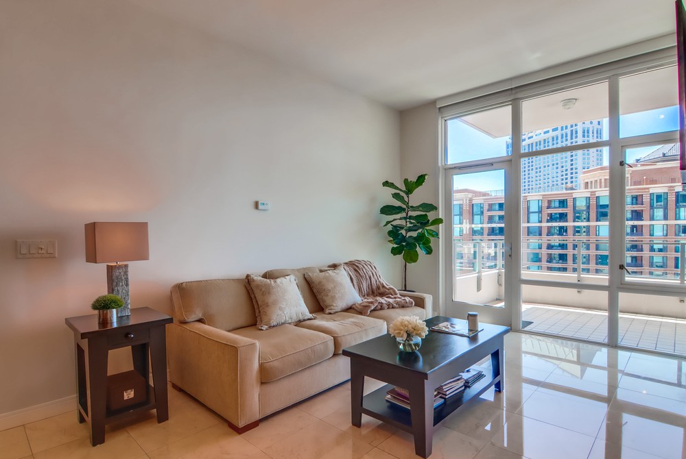 Virtual tour photo 14 of 63 for 550 Front St Unit 807